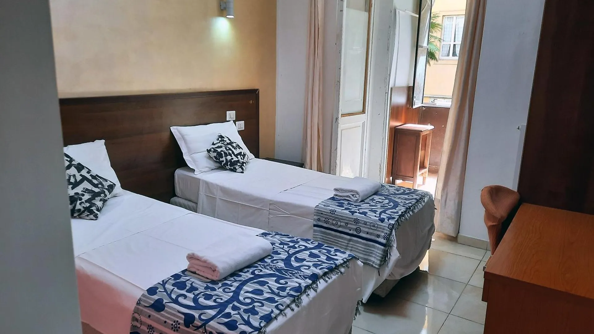 ** Guest house Aquarium Termini Hotel Rome Italy